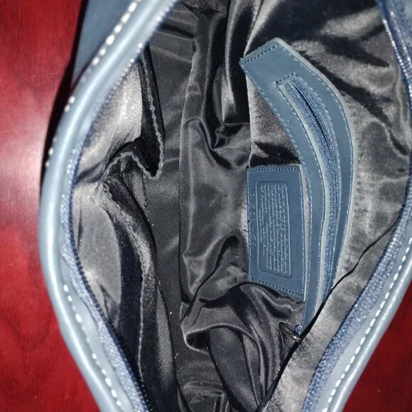 Tocca vintage  Navy Blue Shoulder Bag - Picture 5 of 11